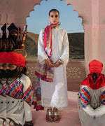 Load image into Gallery viewer, Embroidered Lawn Fancy 3 Piece Dress
